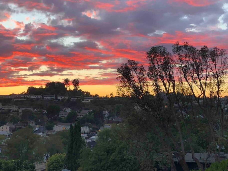 ロサンゼルス Hillside Silverlake - Echo Park And Free Parkingヴィラ エクステリア 写真
